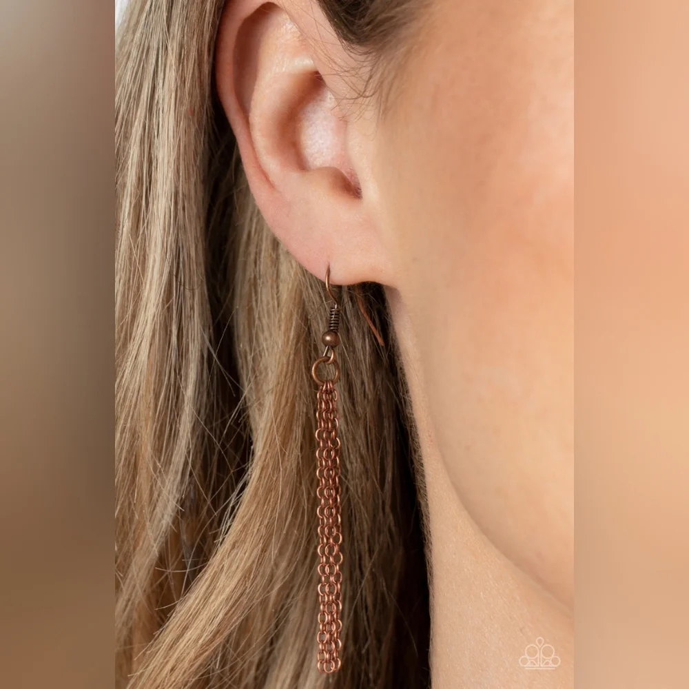 Posh Pyramid Copper Necklace